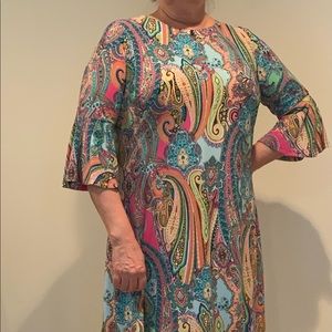 Tommy Hilfiger Jaipur-Paisley with bell sleeves.